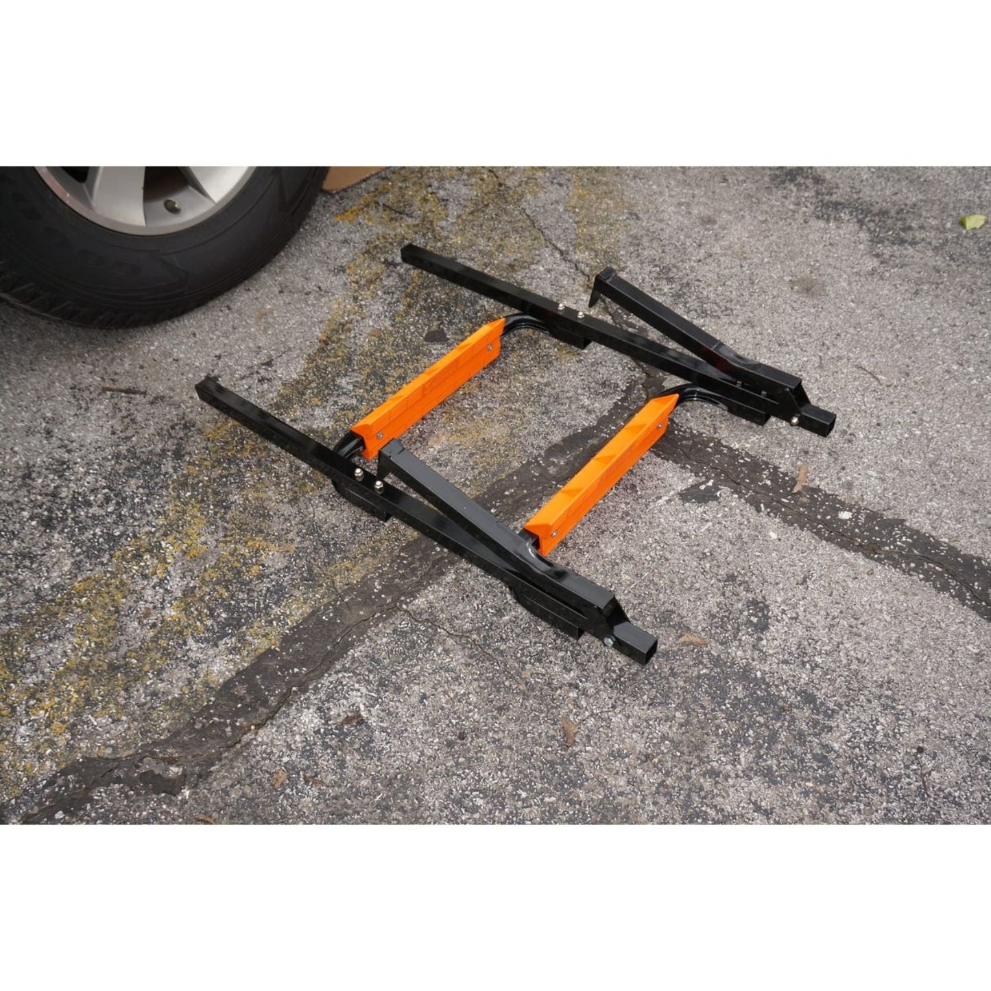 Durable Powder-Coated Steel Viking Solutions Tire Step