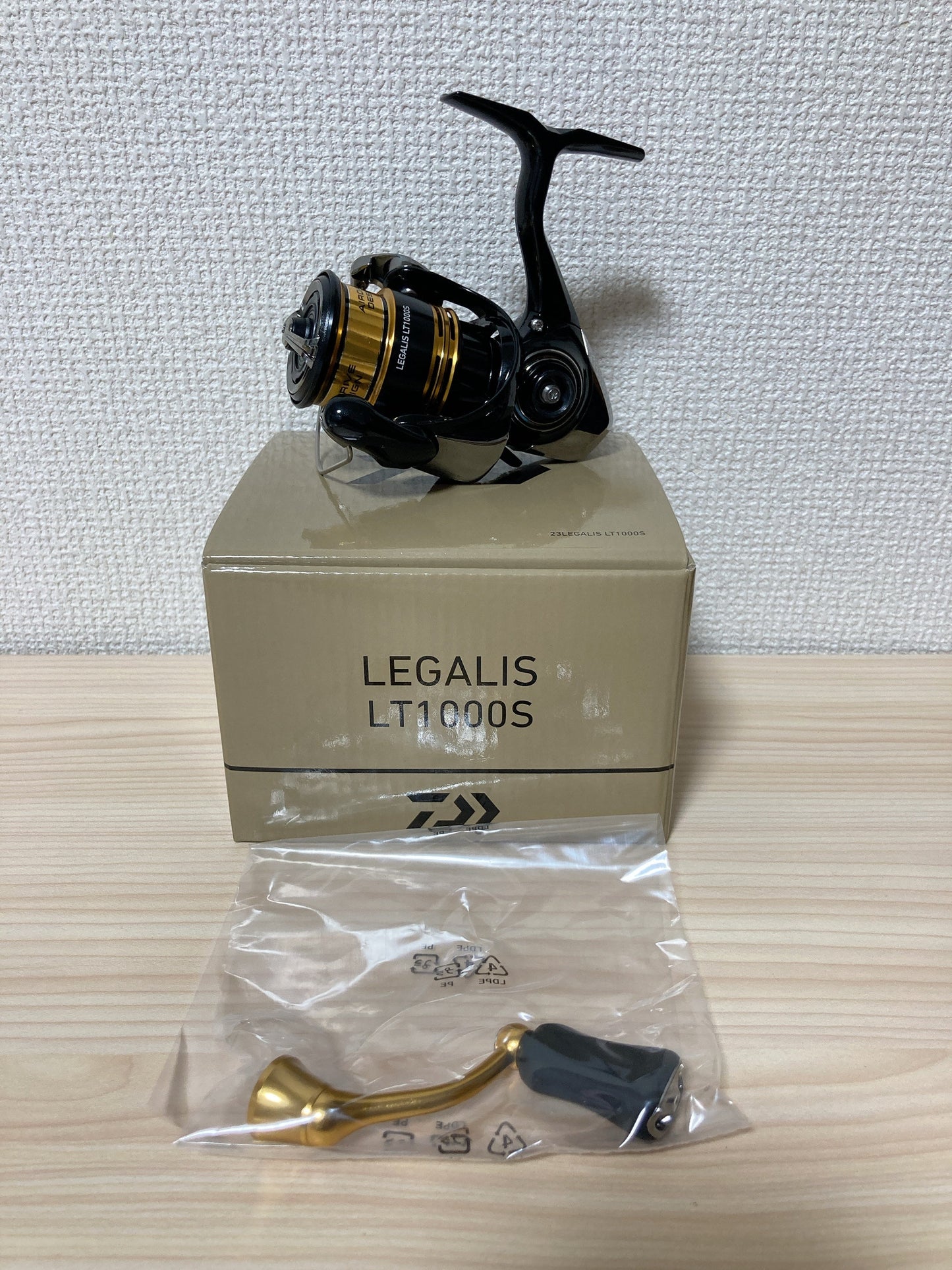 Daiwa Spinning Reel 23 LEGALIS LT1000S Gear Ratio 5.2:1 Fishing Reel IN BOX