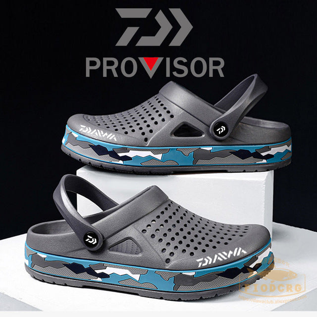 2022 New Fishing Slippers Summer Beach Men Sandals Rubber Flat Breathable Shoes Outdoor Fishing Shoes Fishing Sandals